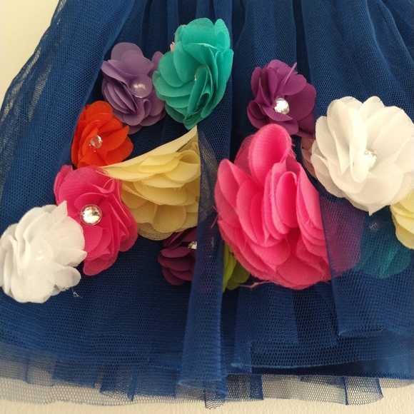 Floral applique tutu skirt with flowers - Picture 4 of 5